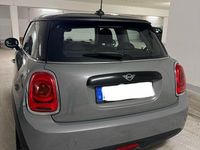 Gebraucht Mini Cooper 136 PS (100 kW) 2019 Grau Kleinwagen