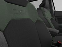 Neu Dacia Duster Extreme 131 PS (96 kW) 2025 Grau SUV