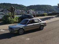 Gebraucht BMW 325 122 PS (89 kW) 1985 Beige Limousine