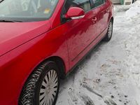 Gebraucht VW Passat 122 PS (89 kW) 2010 Rot Limousine