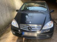 Gebraucht Mercedes A160 Elegance 95 PS (69 kW) 2010 Schwarz Kleinwagen