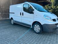 Gebraucht Renault Trafic 115 PS (84 kW) 2013 Weiß Van / Kleinbus