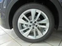 Neu VW T-Cross 116 PS (85 kW) 2026 Grau SUV