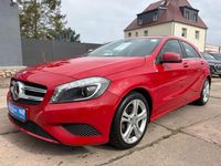 Gebraucht Mercedes A200 156 PS (114 kW) 2015 Rot Limousine