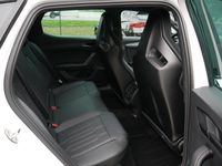 Gebraucht Cupra Leon VZ 300 PS (220 kW) 2023 Weiß Limousine