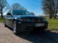 Gebraucht BMW 325 192 PS (141 kW) 2003 Blau Kombi