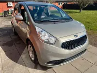 Gebraucht Kia Venga Attract 90 PS (66 kW) 2017 Silber Kleinwagen