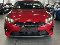 Gebraucht Kia Ceed 140 PS (102 kW) 2025 Metallic Kleinwagen