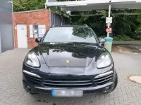 Gebraucht Porsche Cayenne 245 PS (180 kW) 2012 Schwarz SUV