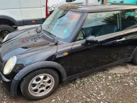 Używany Mini Cooper 116 KM (85 kW) 2005 Czarny Hatchback