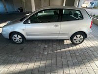Gebraucht VW Polo 75 PS (55 kW) 2003 Grau Kleinwagen