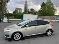 Second-hand Ford Focus 150 CP (110 kW) 2015 Bej Hatchback
