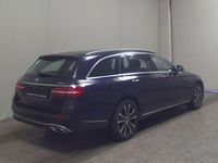 Gebraucht Mercedes E300 306 PS (225 kW) 2022 Blau Kombi