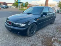 Gebraucht BMW 330 184 PS (135 kW) 2002 Schwarz Limousine