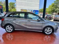 Gebraucht Mercedes B180 122 PS (89 kW) 2015 Grau Kleinwagen