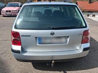 Gebraucht VW Passat 105 PS (77 kW) 2004 Silber Kombi