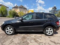 Gebraucht Mercedes ML350 224 PS (164 kW) 2010 Obsidianschwarz  metalliclack SUV