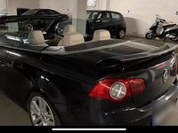 Gebraucht VW Eos 150 PS (110 kW) 2006 Blau Cabrio