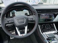 Neu Audi Q8 Ambiente 286 PS (210 kW) 2026 Daytonagrau perleffekt SUV