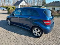 Gebraucht Mercedes B150 95 PS (69 kW) 2009 Blau Van / Kleinbus