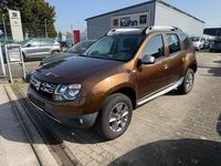 Gebraucht Dacia Duster Lauréate 105 PS (77 kW) 2014 Gold SUV