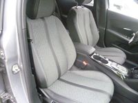 Gebraucht Peugeot 2008 Allure 131 PS (96 kW) 2024 Gris artense SUV