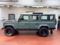 Gebraucht Land Rover Defender 170 PS (125 kW) 2012 Grün Kombi