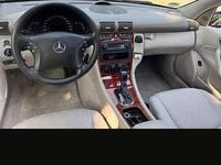 Gebraucht Mercedes C240 Classic 170 PS (125 kW) 2003 Blau Limousine