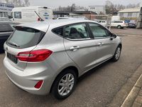 Gebraucht Ford Fiesta Cool & Connect 101 PS (74 kW) 2018 Silber Kleinwagen