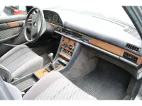Gebraucht Mercedes 300 SE 179 PS (131 kW) 1988 Grau Limousine