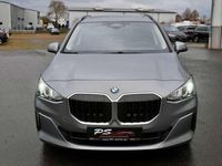 Gebraucht BMW 220 Active Tourer Sport Line 170 PS (125 kW) 2025 Grau Van / Kleinbus