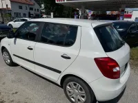 Gebraucht Skoda Fabia Cool Edition 90 PS (66 kW) 2012 Weiß Limousine