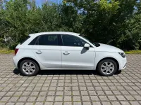 Gebraucht Audi A1 Sportback Attraction 86 PS (63 kW) 2014 Weiß Kleinwagen