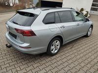 Gebraucht VW Golf VIII Life 150 PS (110 kW) 2024 Silber Kombi