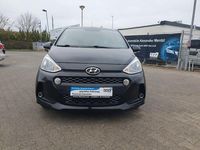 Gebraucht Hyundai i10 Passion 87 PS (63 kW) 2018 Schwarz Kleinwagen