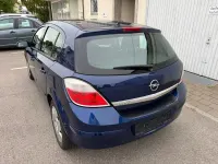 Gebraucht Opel Astra Edition 90 PS (66 kW) 2005 Blau Limousine