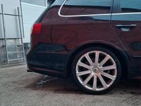 Gebraucht VW Passat R 300 PS (220 kW) 2009 Schwarz Kombi