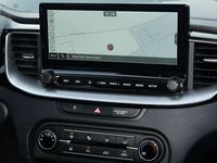 Gebraucht Kia Ceed 140 PS (102 kW) 2025 Schwarz Kleinwagen