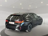 Gebraucht BMW 540 M Sport 286 PS (210 kW) 2025 Black sapphire metallic Kombi