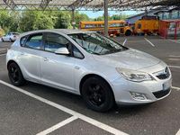 Gebraucht Opel Astra Design Edition 116 PS (85 kW) 2010 Silber Limousine