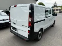 Gebraucht Renault Trafic Komfort 150 PS (110 kW) 2022 Weiß Van / Kleinbus