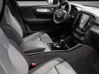 Gebraucht Volvo XC40 Business Edition 163 PS (119 kW) 2024 Manufacturer SUV