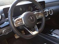 Gebraucht Mercedes CLA250 Shooting Brake 224 PS (164 kW) 2021 Blau Kombi