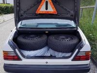 Gebraucht Mercedes 230 132 PS (97 kW) 1989 Weiß Limousine