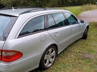 Gebraucht Mercedes E200 Avantgarde 184 PS (135 kW) 2007 Silber Kombi