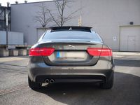 gebraucht Jaguar XE 20d Portfolio *Pano*Head Up*360°*ACC*19 Zoll 8-Fach