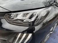 Gebraucht Peugeot 208 Active 101 PS (74 kW) 2024 Schwarz Kleinwagen