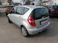 Gebraucht Mercedes A180 109 PS (80 kW) 2010 Silber Kleinwagen