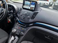 Gebraucht Chevrolet Orlando 163 PS (119 kW) 2012 Weiß Van / Kleinbus