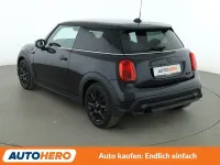 Gebraucht Mini Cooper Classic 136 PS (100 kW) 2024 Schwarz Kleinwagen